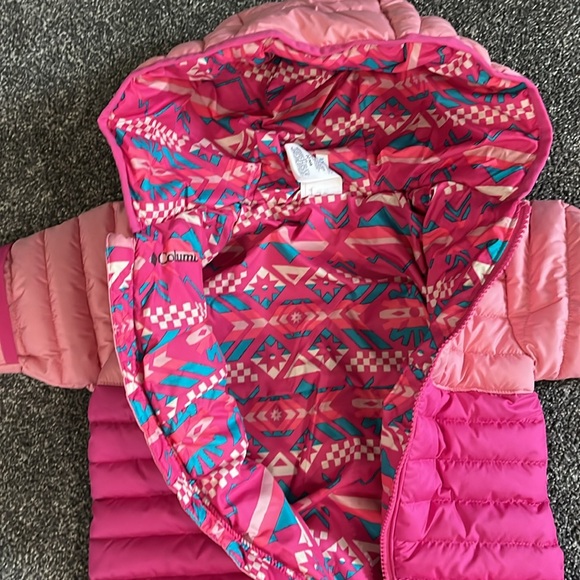 Columbia 0-3 month Powder Lite II Reversible Bunting - Picture 3 of 4